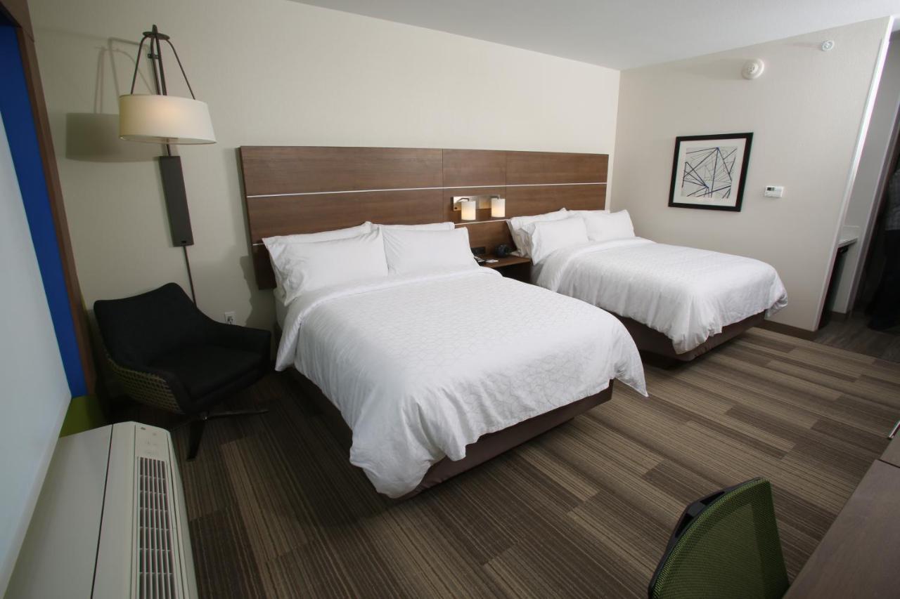 Holiday Inn Express - Mccook By Ihg Esterno foto