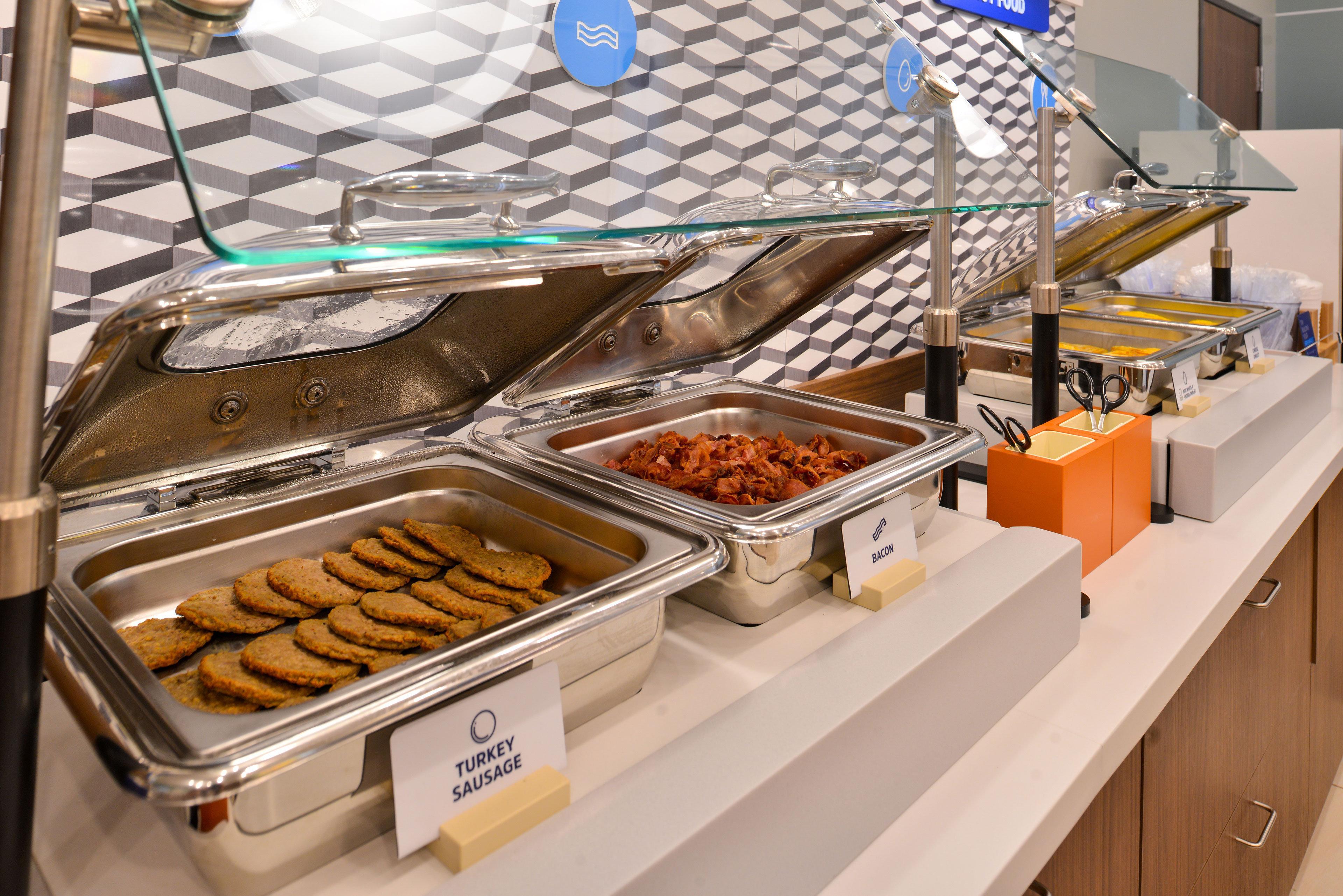 Holiday Inn Express - Mccook By Ihg Esterno foto